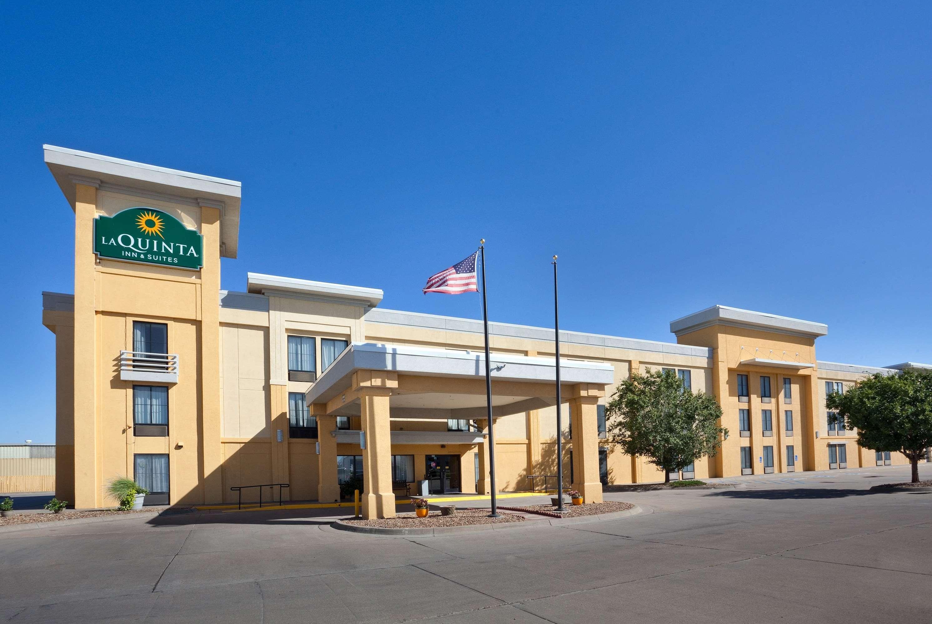 Hotel La Quinta By Wyndham Salina Exterior foto